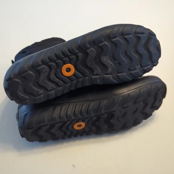 Bogs Snowday II Short Insulated Water Resistant Snow Boots Size 10 Black EUC - Picture 8 of 9